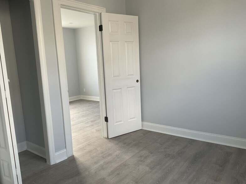 Bedroom 1 - 118 Convent Pl