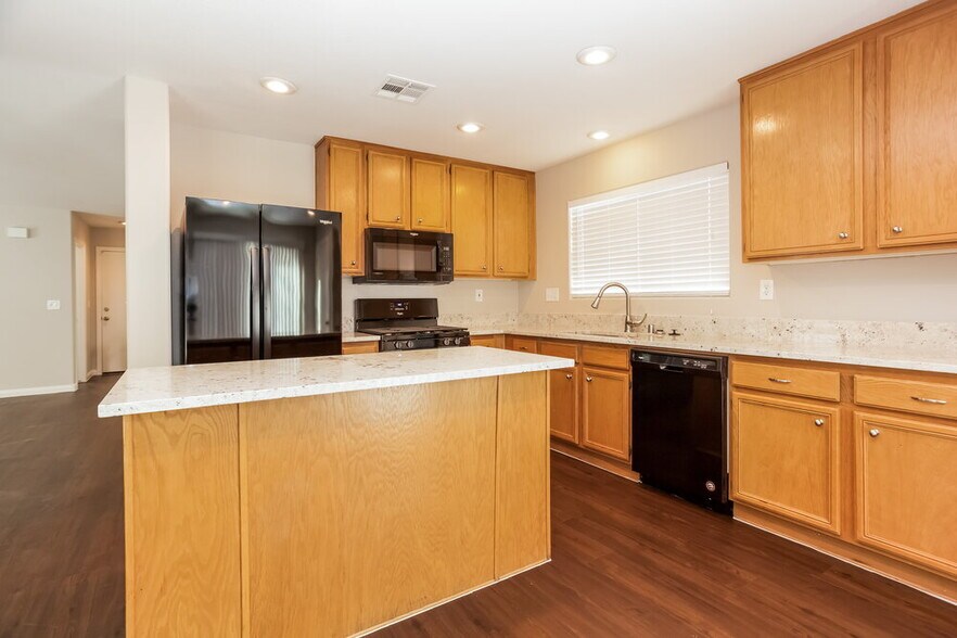 Building Photo - 3958 Russet Plains St