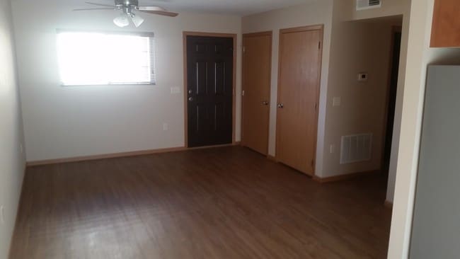 Hardwood Flooring - Ridgewood Apartments