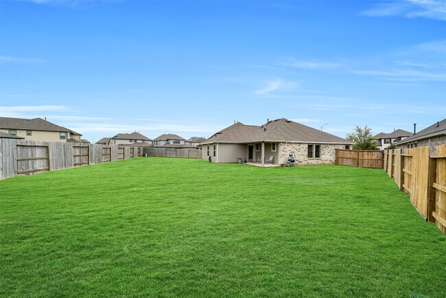 Building Photo - 21306 Blue Tuna Dr