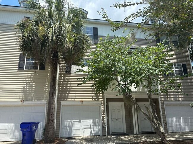 Building Photo - 4553 Great Oak Dr