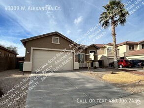 Building Photo - Rancho El Dorado