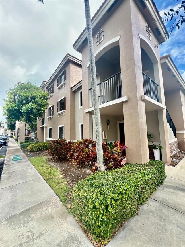 Building Photo - 22621 SW 88th Pl