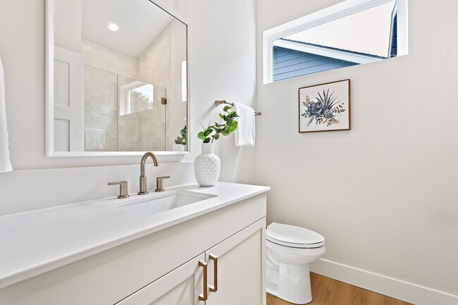 Building Photo - 4144 3rd Ave NW