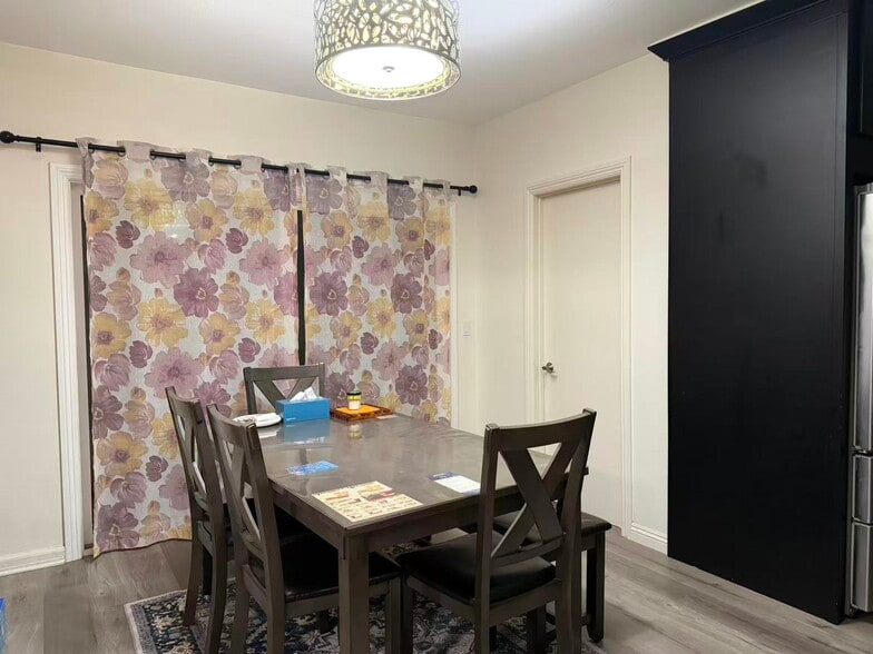 Dinning room - 3439 1/2 Altura Ave