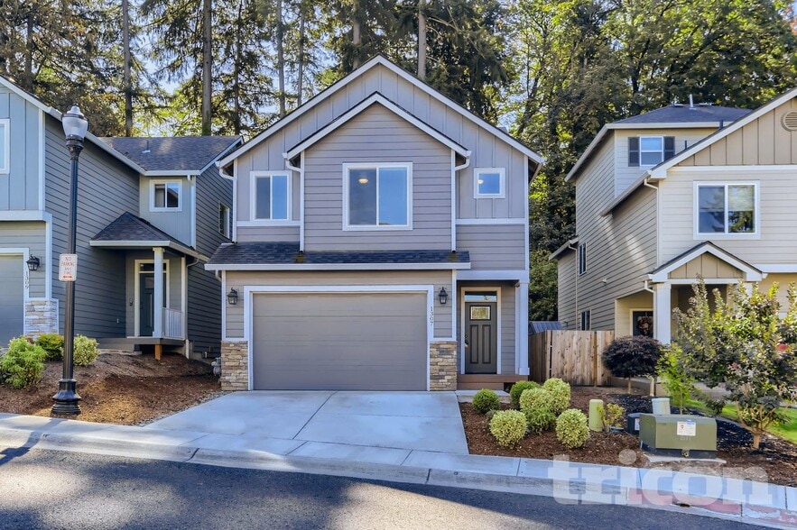 Building Photo - 1307 NE 70th St