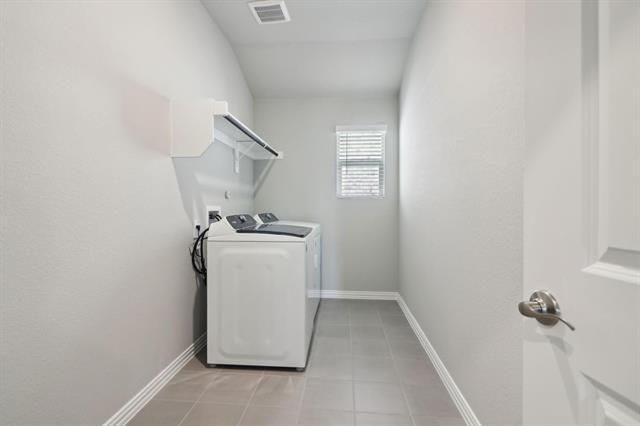 Building Photo - 3404 Eagle Mount Dr