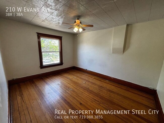 Building Photo - 210 W Evans Ave