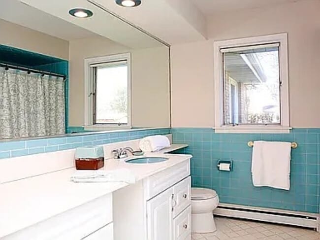 Building Photo - 3336 Overland Pass