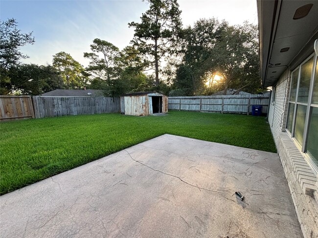 Building Photo - 12614 Campos Dr