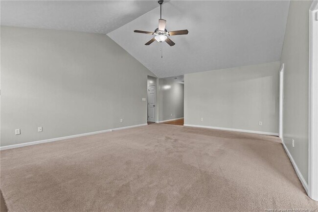 Building Photo - 1323 Shoshone Pl