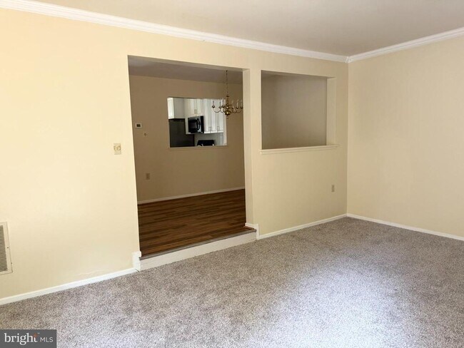 Building Photo - 3862 Marquis Pl