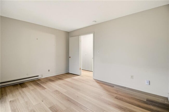 Building Photo - 388 S Main St