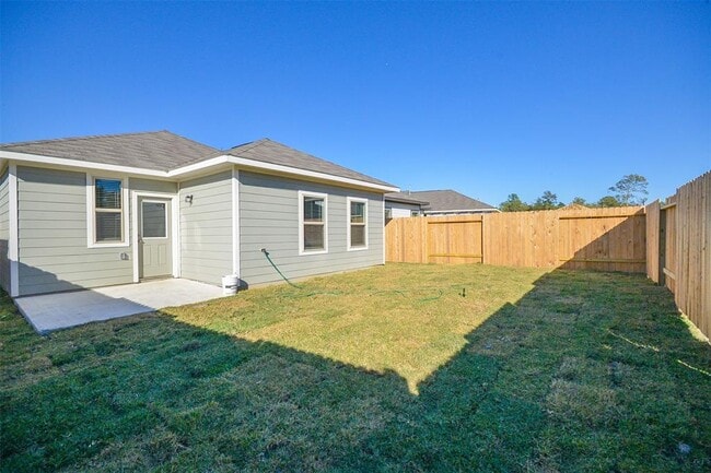 Building Photo - 826 Wembley Wood Wy