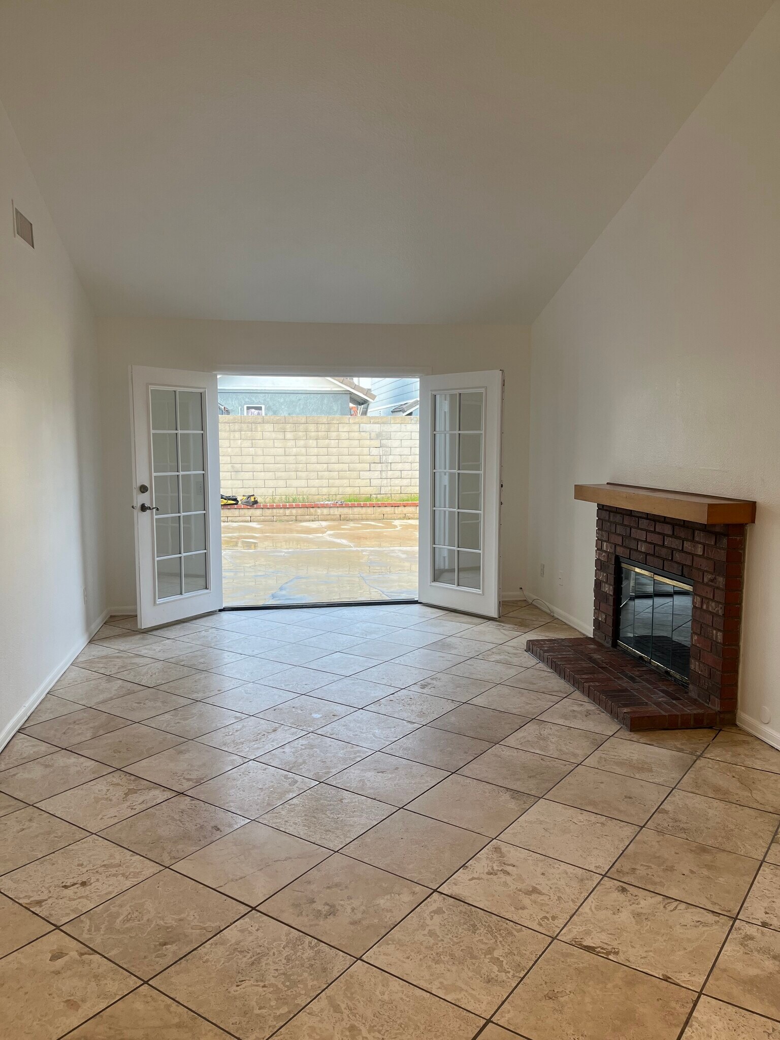 Building Photo - 9531 Montana Calva Cir