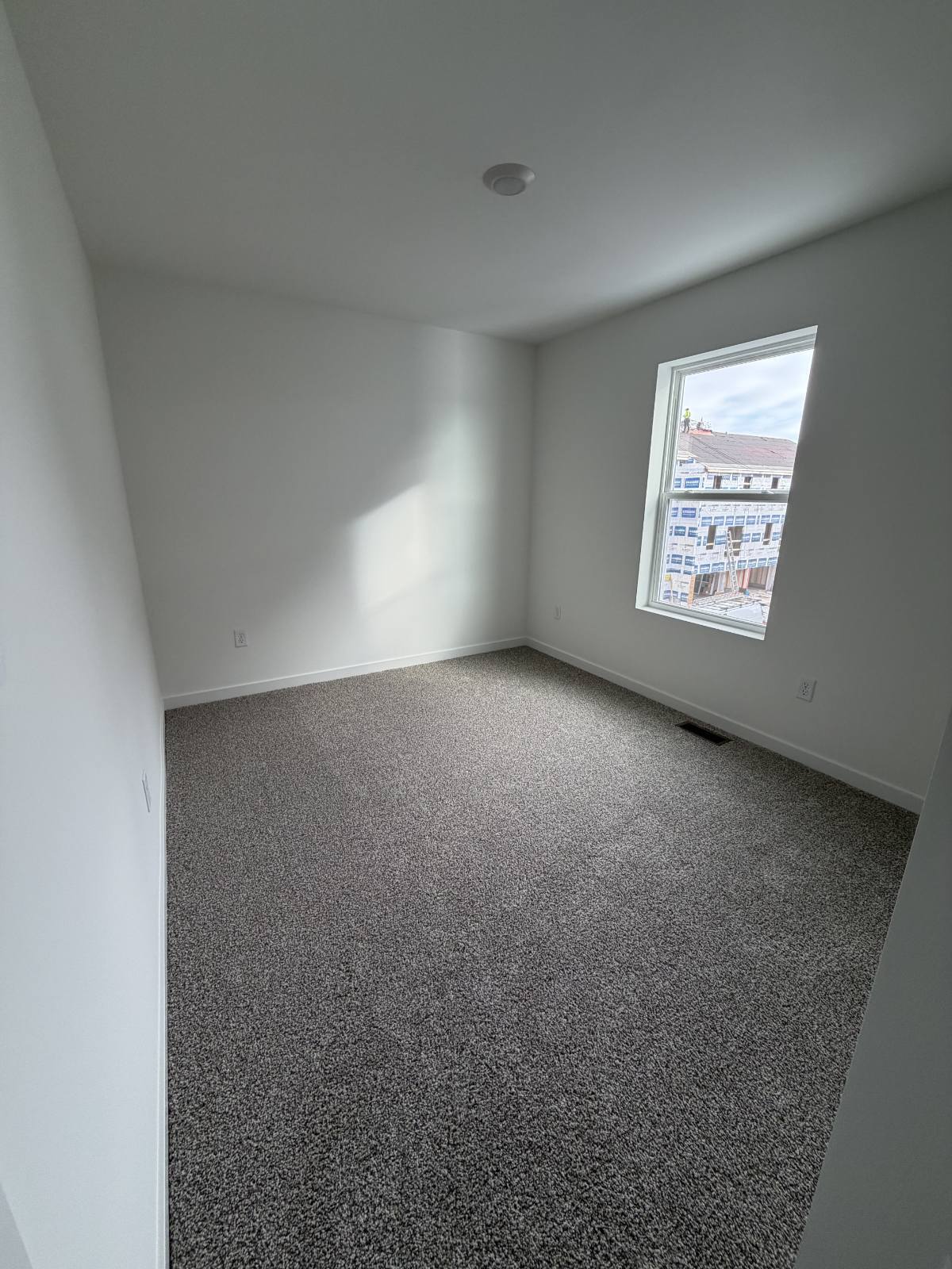 Building Photo - 1413 Oakfield Ln