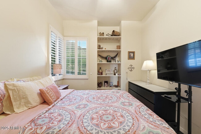 Building Photo - 12202 N 138th St