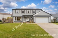 Building Photo - ***  SCHOOL DISTRICT 73 / 4 BDRM + DEN / 2...