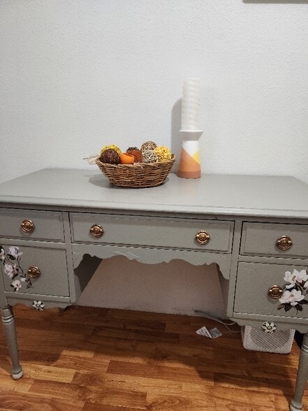 Building Photo - 710 Catskill St