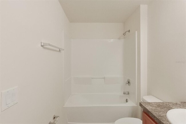 Building Photo - 1618 NE 36th St