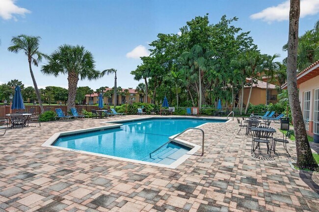 Building Photo - 10765 Cleary Blvd