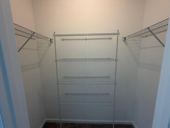 Building Photo - 4371 Vibernum Ave