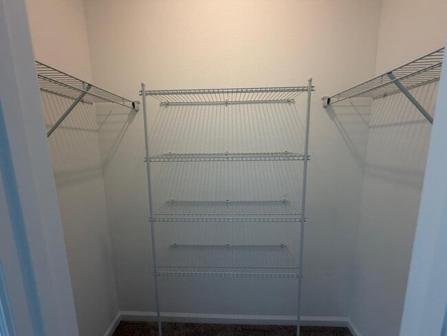 Building Photo - 4407 Vibernum Ave