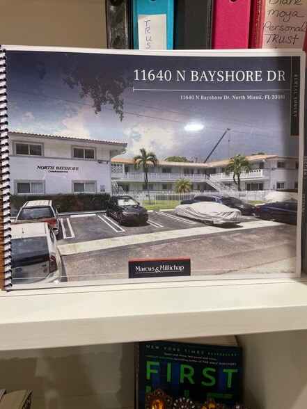 Primary Photo - 11630-11640 N Bayshore Dr