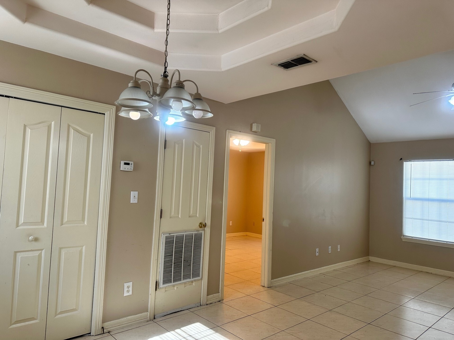 Building Photo - 1702 Tierra Dulce Dr
