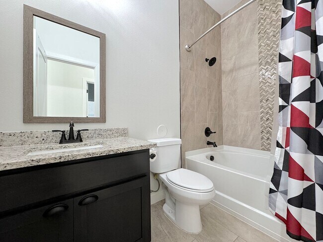 Building Photo - East El Paso 4 bed Refrig A/C with Gorgeous Backyard!