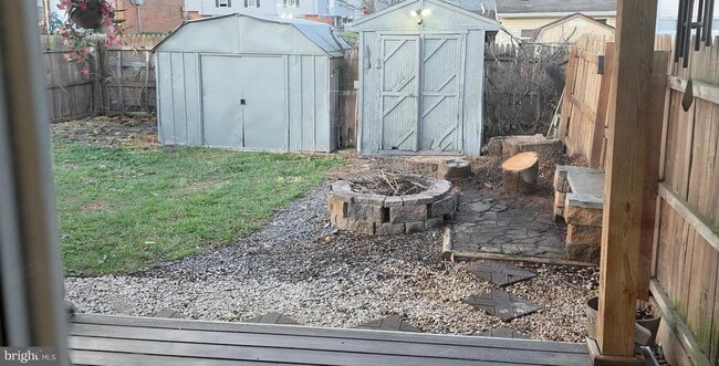 Building Photo - 800 Seckel Ct