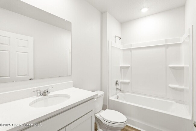 Building Photo - 542 Hamy St