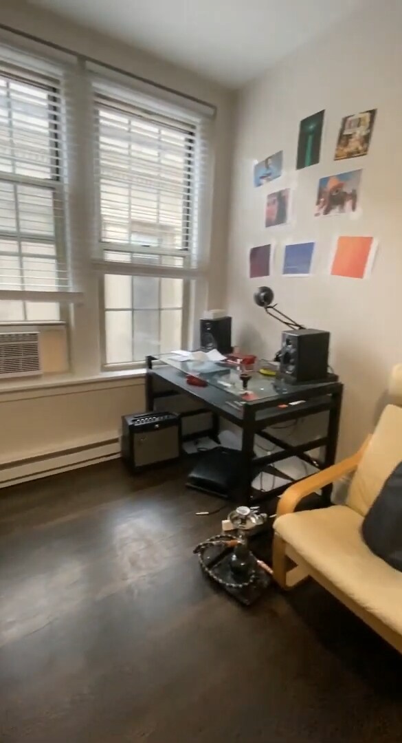 Building Photo - 6 Clearway St