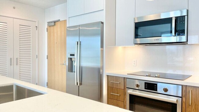 Building Photo - 629 Ke’eaumoku St