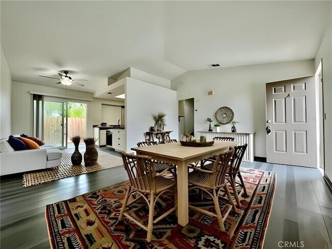 Building Photo - 79400 Ave 42