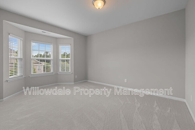 Building Photo - 4107 Bluff Oak Dr