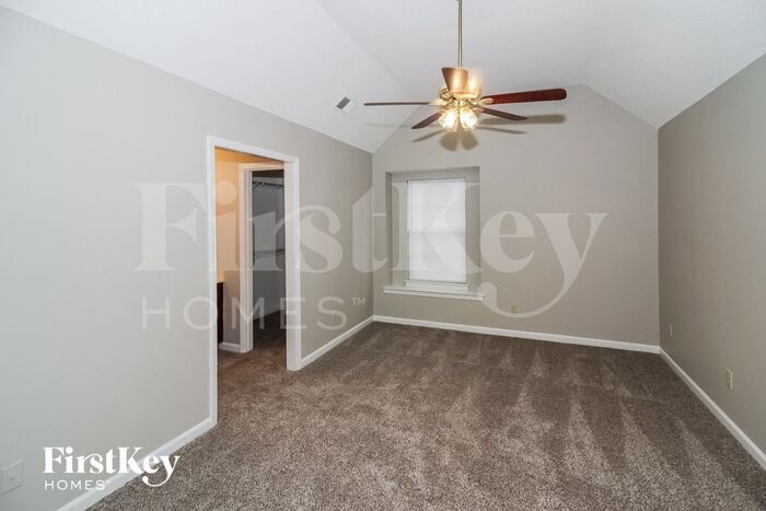 Building Photo - 2816 Maryland Cir W
