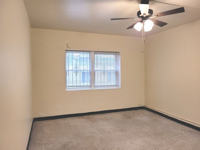 Interior Photo - 1026 Lyon