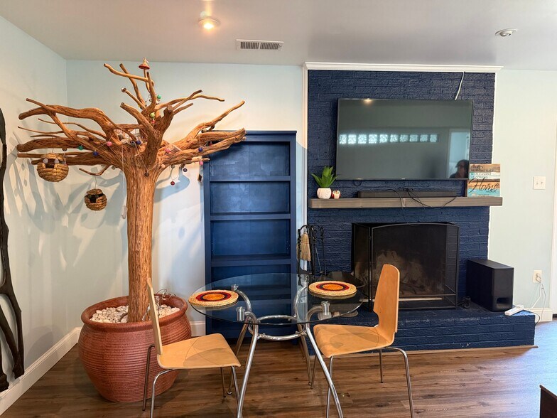 Building Photo - 11900 Waples Mill Rd