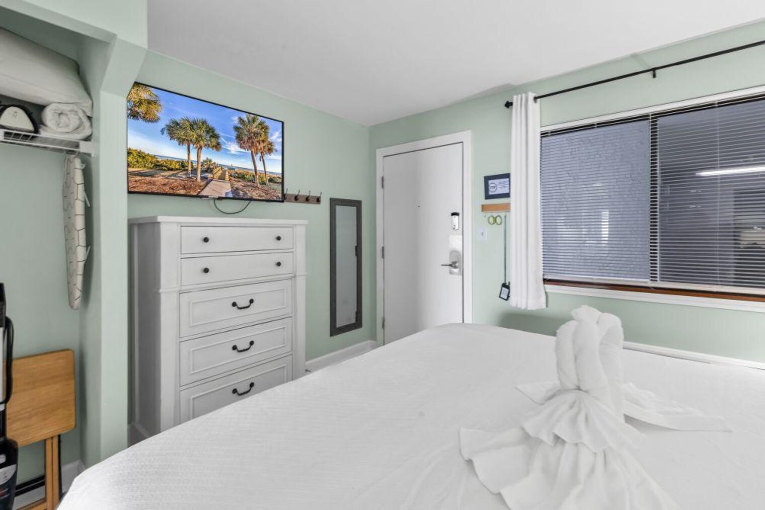 Building Photo - 2001 S Ocean Blvd