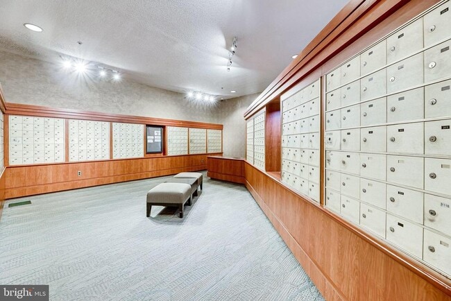 Building Photo - 5505 Seminary Rd