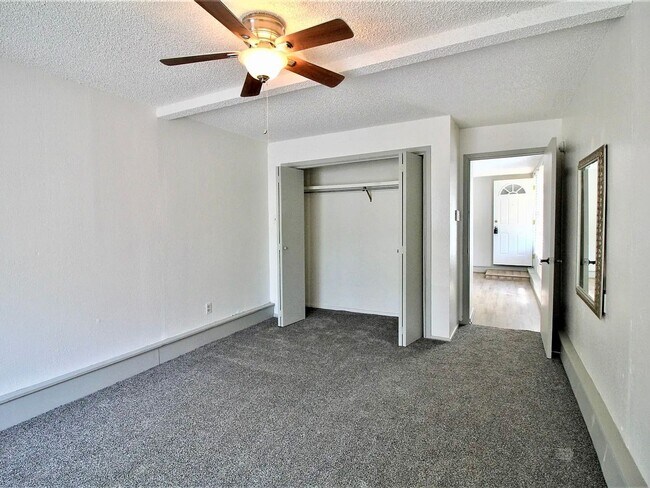 Building Photo - 2216 30th St