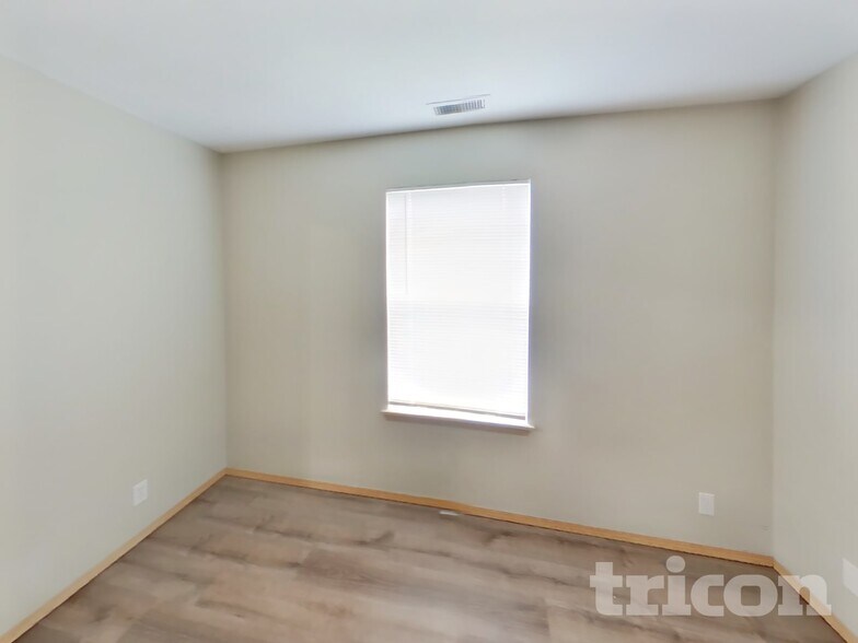 Building Photo - 10508 196th St Ct E