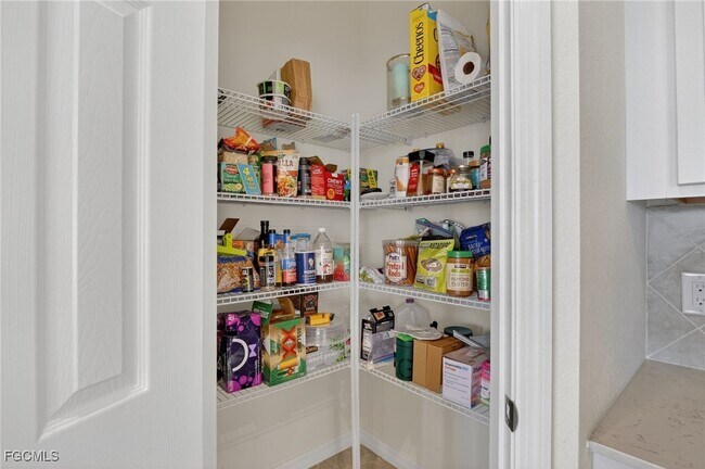 Building Photo - 11773 Grand Belvedere Way