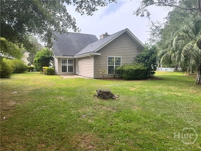 Building Photo - 75 Oak Ridge Cir