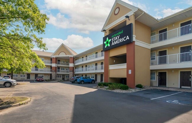 Building Photo - Furnished Studio-Virginia Beach - Independence Blvd.
