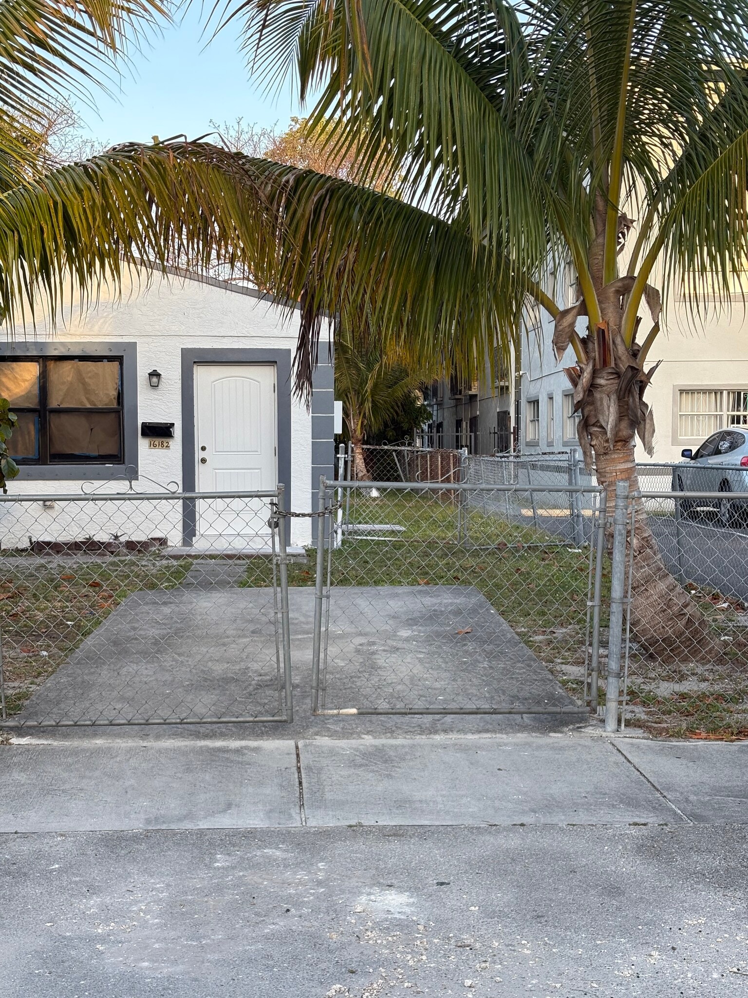 Building Photo - 16182 NE 18th Pl