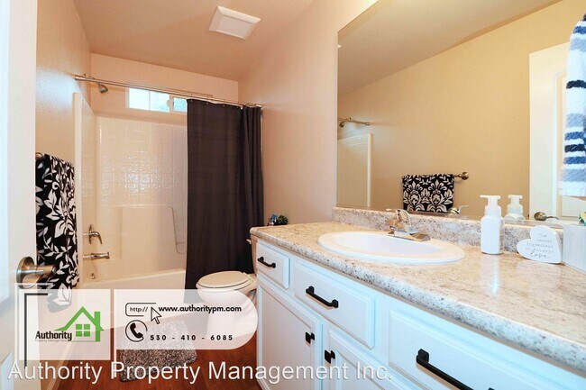 Building Photo - 3 br, 2.5 bath House - 573 Mission De Oro ...