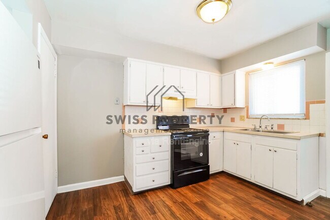 Building Photo - 5822 N Meadows Blvd