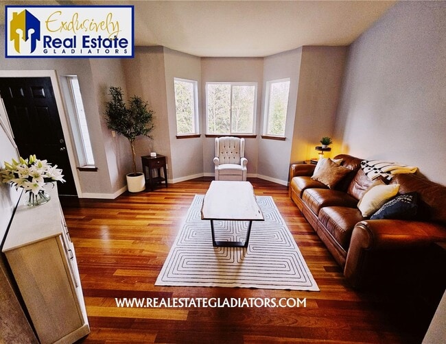 Building Photo - 4 Bed 2.5 Bath in River King Estates - Dog...